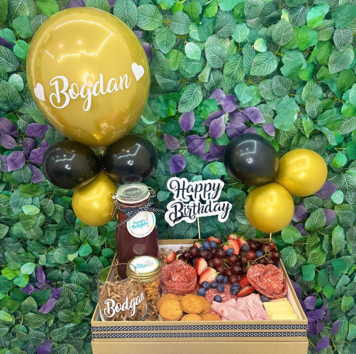 Charcuterie & Sangria delights ๐ท๐นโฅ๏ธ