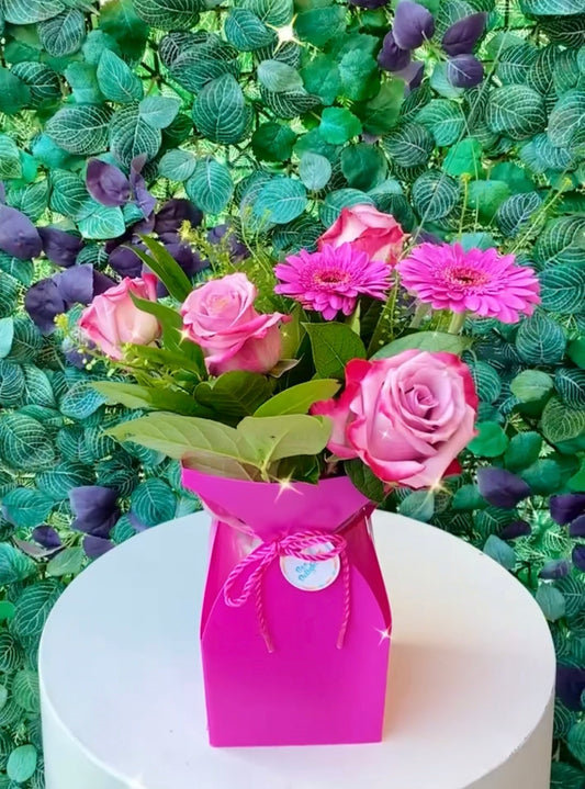 💐ᔕTᗩTIᑕᗴ ᗷOᑌᑫᑌᗴT 💐